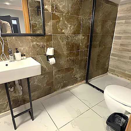 Lejlighed Grand Lara &