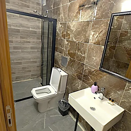 Grand Lara & İstanbul